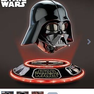 The Bradford Exchange Darth Vader Star Wars Levitating Helmet